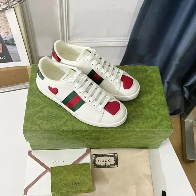 Gucci Ace Sneaker Heart Appliqué