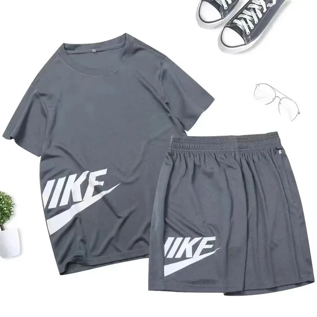 Nike Sportswear Set