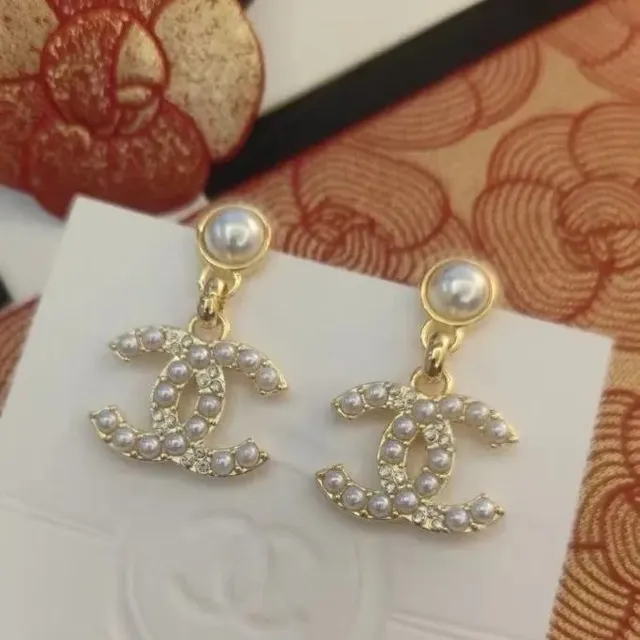 Chanel jewelry Pearl and Crystal