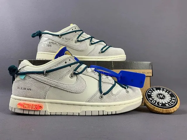 Nike Dunk Low Off-White