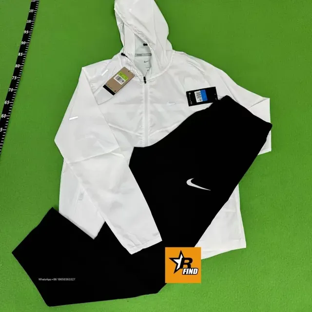 Nike Windrunner Jacket White/Black