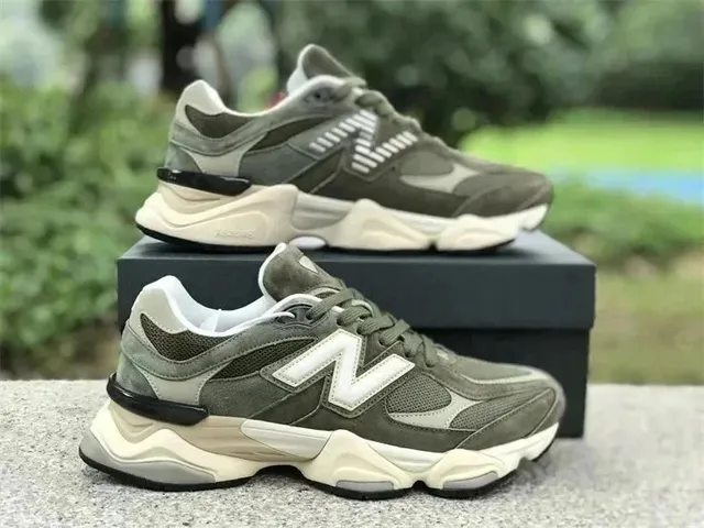 New Balance 9060 Olive