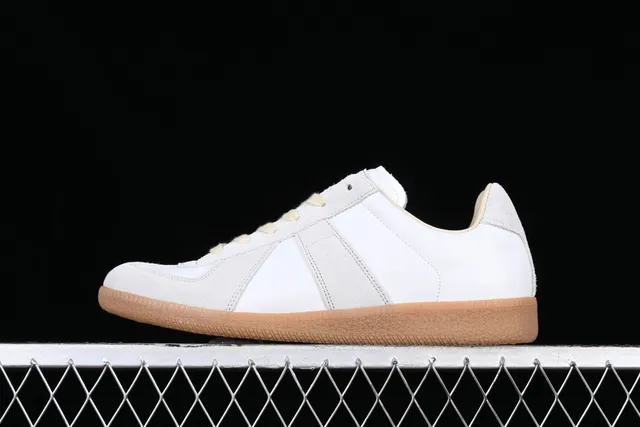 Maison Margiela Tabi Sneaker White/Gum