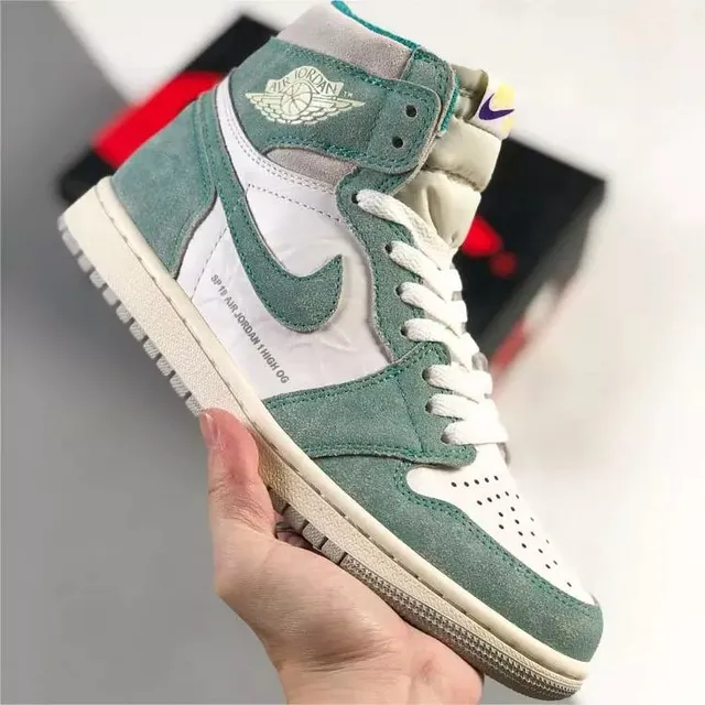 Air Jordan 1 High OG Mint Foam