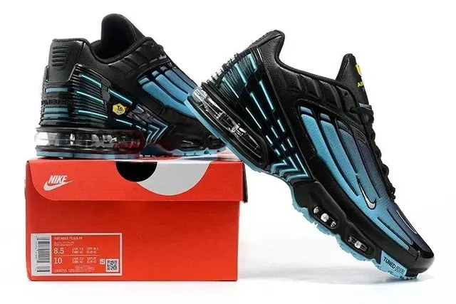Nike Air Max Plus Infrared
