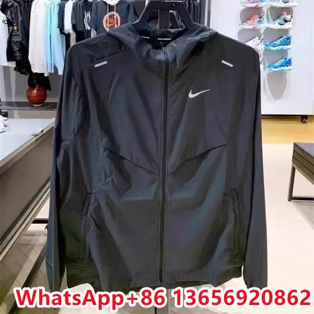 Nike Windrunner Jacket Black
