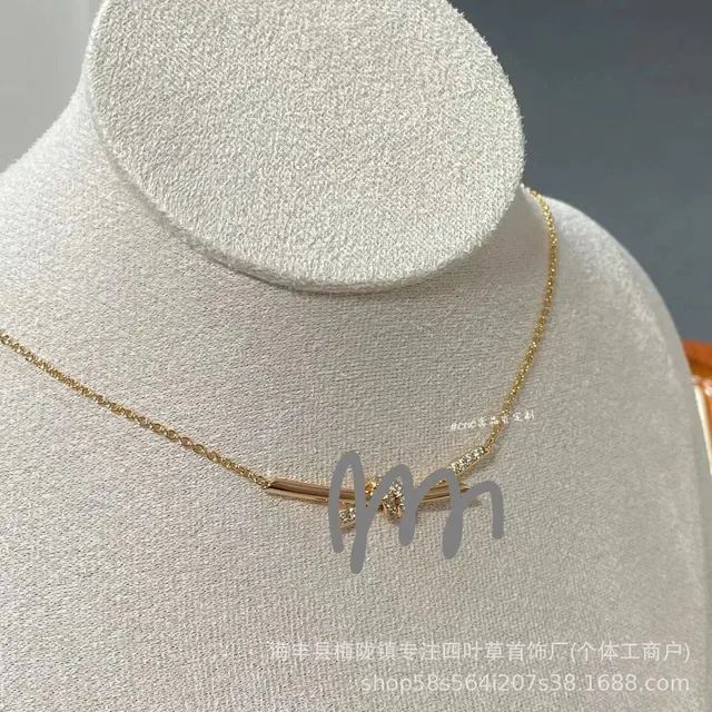 玫瑰金半钻