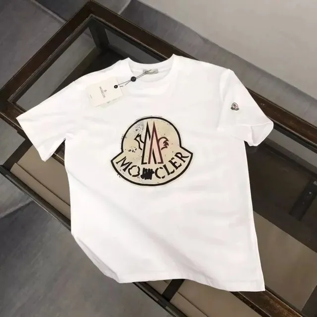 Logo T-Shirt Distressed Moncler Logo