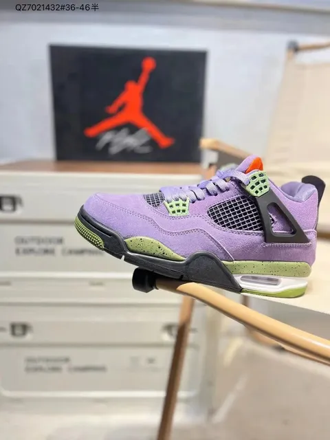 Air Jordan 4 Purple Moss
