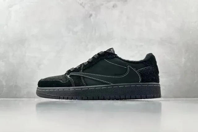 Nike × Travis Scott Dunk Low Cactus Jack