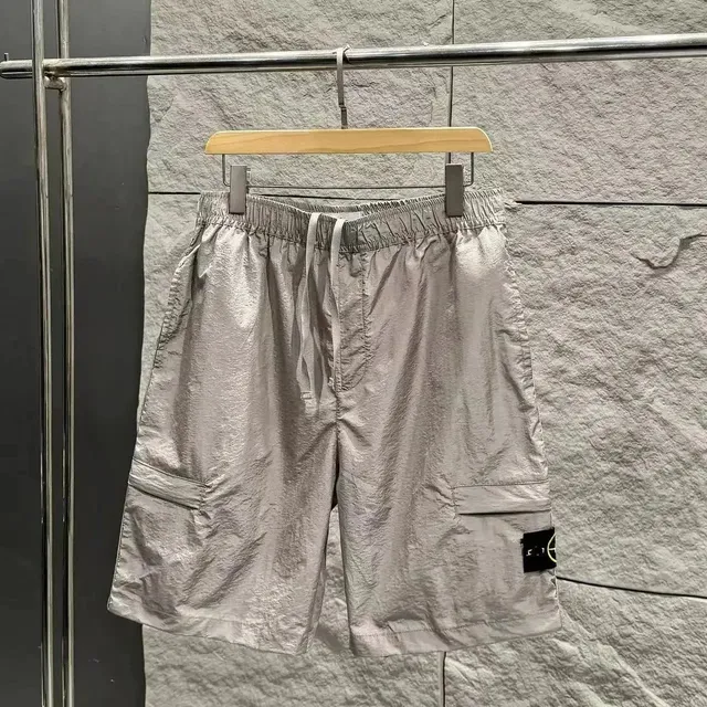 银色