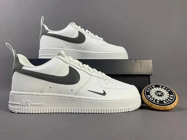Nike Air Force 1 Low