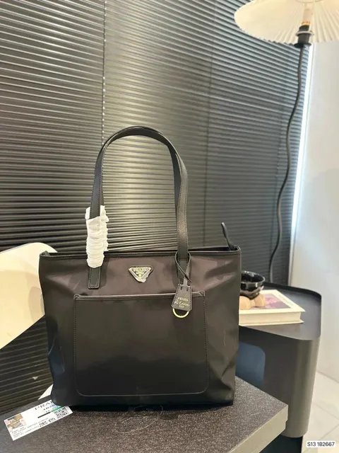 Prada Galleria Tote Re-Edition 2005