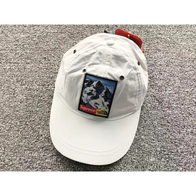 H001 White