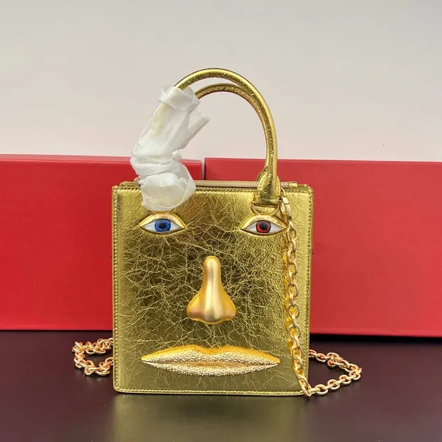 金色