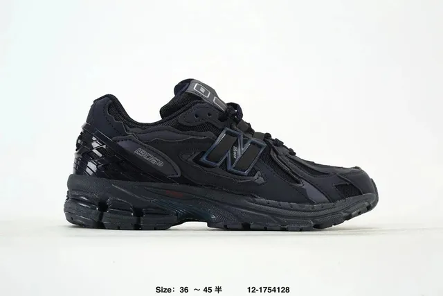 New Balance 1906R