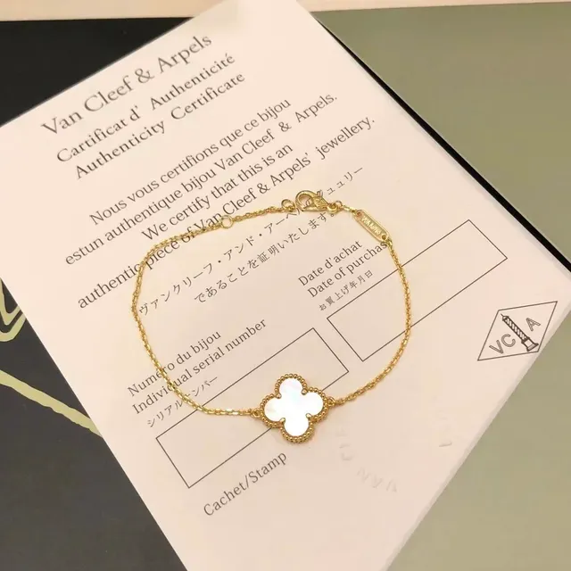 Van Cleef & Arpels Alhambra Bracelet Four-Leaf Clover