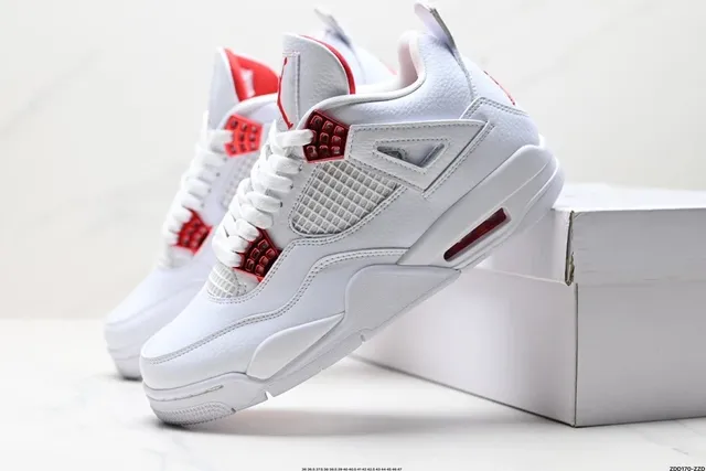 Air Jordan 4 Fire Red