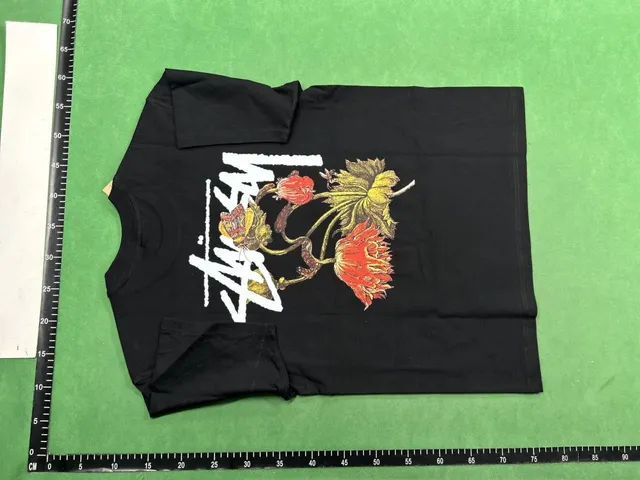 Stüssy t shirts