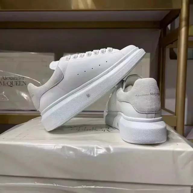 Alexander McQueen Oversized Sneaker Triple White