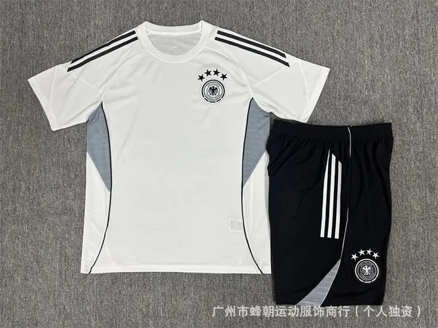 25短袖德★国白
