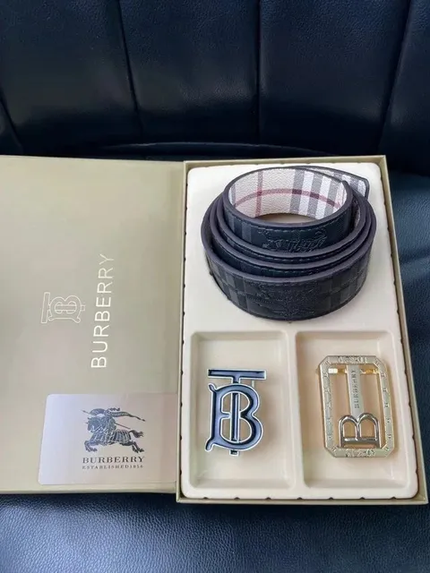 Burberry Reversible Belt Check and Leather