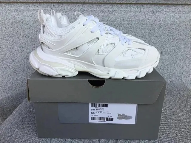 Balenciaga Triple S All White