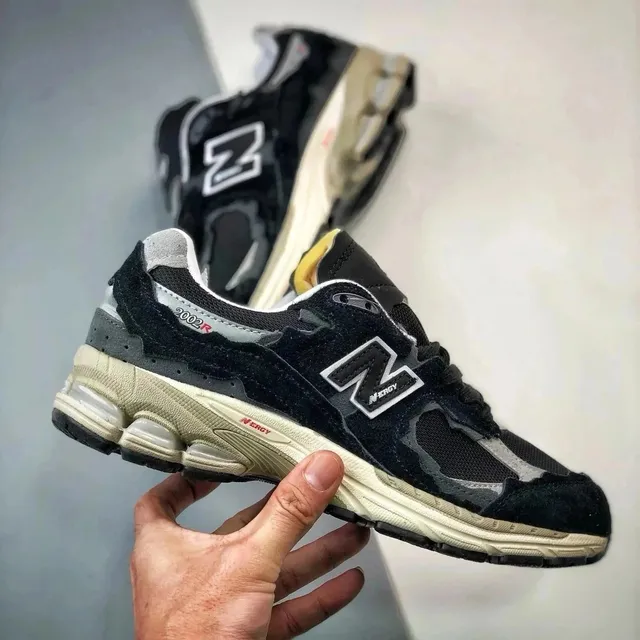 New Balance 2002R Black Grey Beige