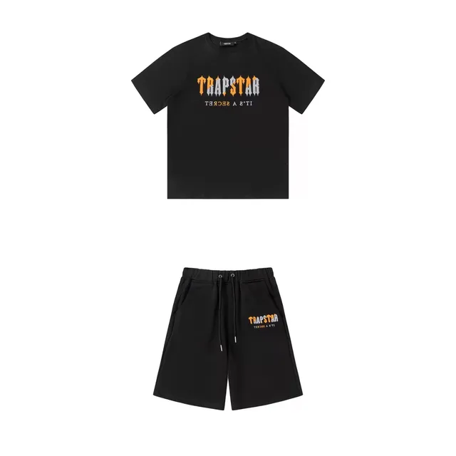 Trapstar Logo Tee and Shorts Set It's A Secret