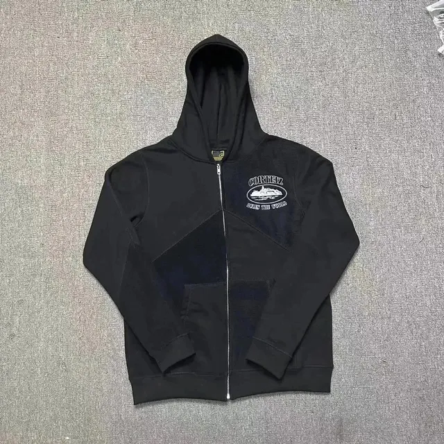 Corteiz Zip-Up Hoodie Rules The World Graphic