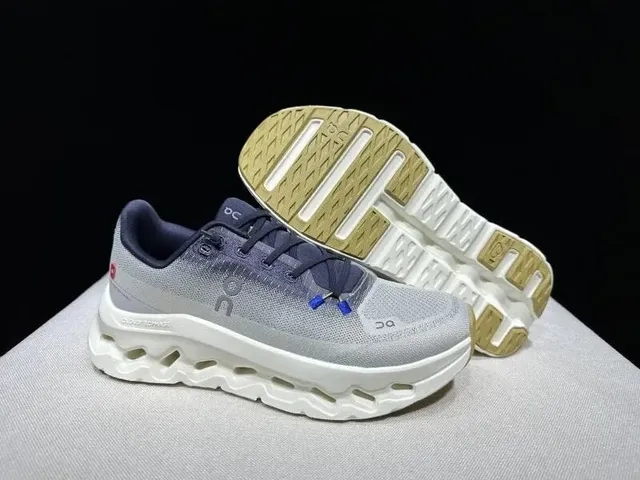 On Cloudmonster Grey Navy