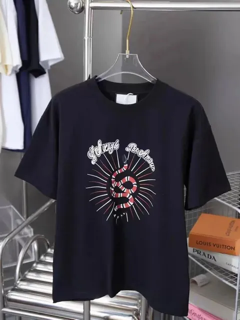 Gucci T-Shirt Serpenti Print