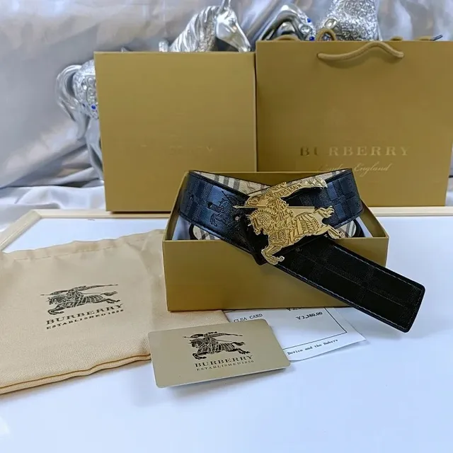 Burberry Equestrian Knight Belt Gold Horse Buckle