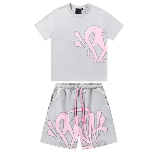 Syna World Graphic Set Pink Graffiti Print