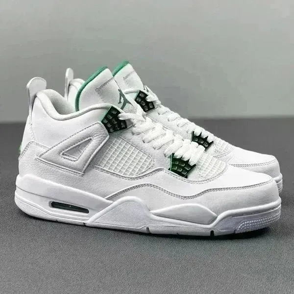 Air Jordan 4 Pine Green
