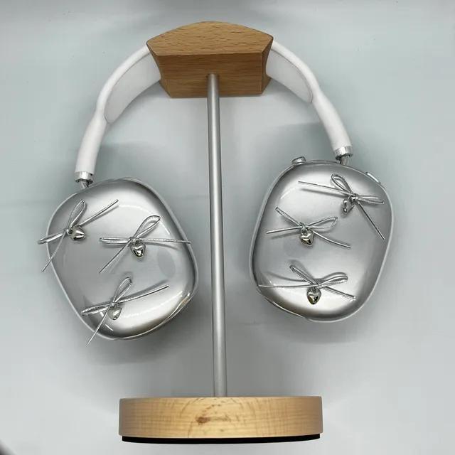 Apple AirPods Max Tiffany & Co. Edition