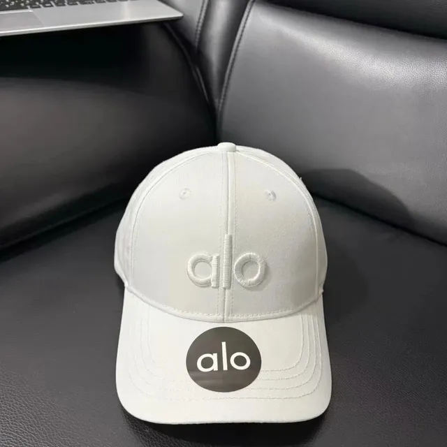 Alo Yoga Baseball Cap