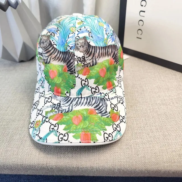 Gucci Baseball Cap Tiger Print GG Canvas