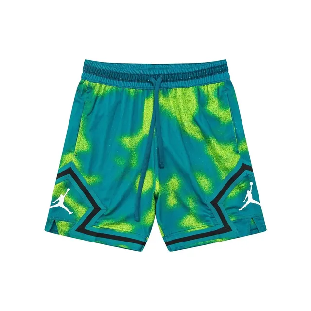 Jordan Shorts Spray Paint
