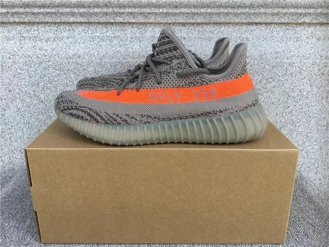 Yeezy Boost 350 V2 Zebra