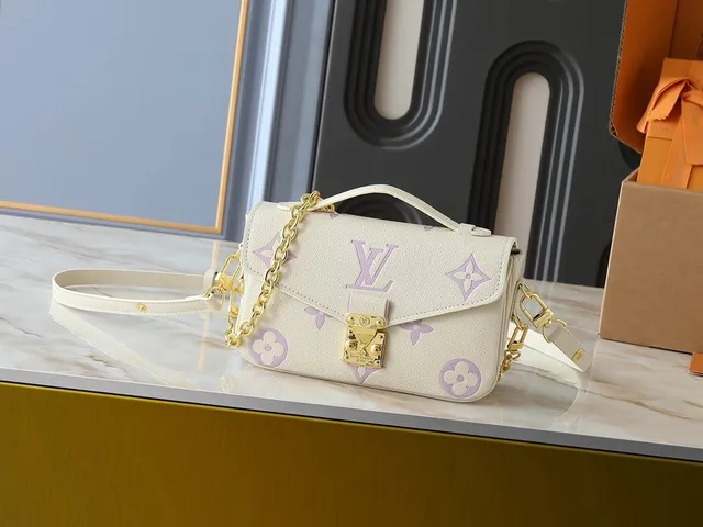 Louis Vuitton On The Go