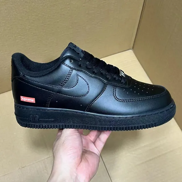 Nike Air Force 1 Low Supreme Box Logo