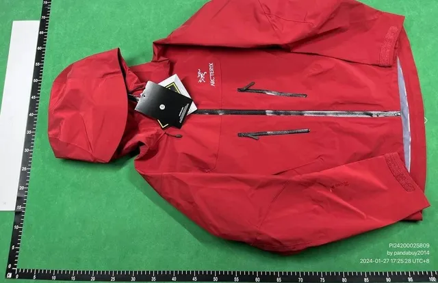 Arc'teryx Alpha SV Jacket Fire Red