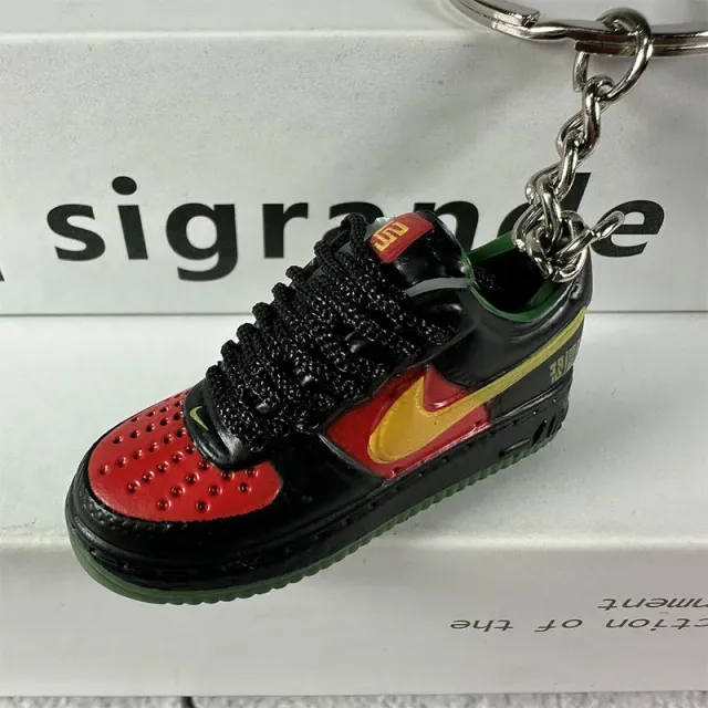 38.af1 graffiti black