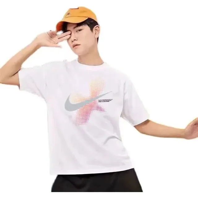 Nike T-Shirt Halftone Swoosh