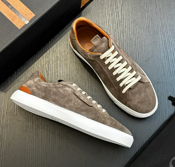 Low-Top Sneaker Suede with Contrasting Accents