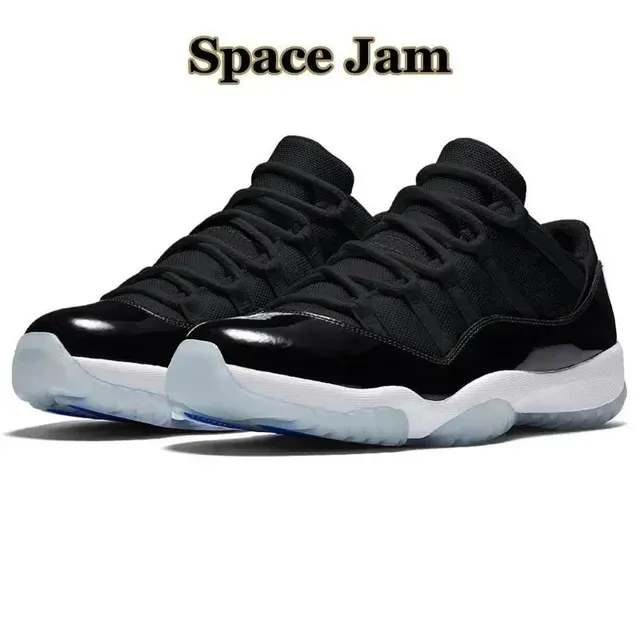 Air Jordan 11 Space Jam