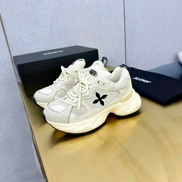 Sp5der Chunky Runner X Logo