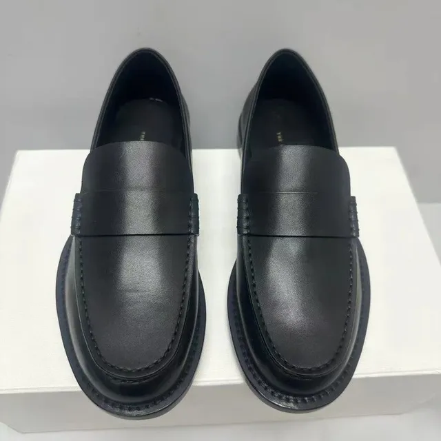 Penny Loafer Classic Black