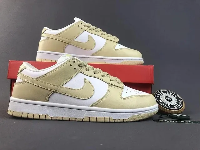 Nike Dunk Low Wheat